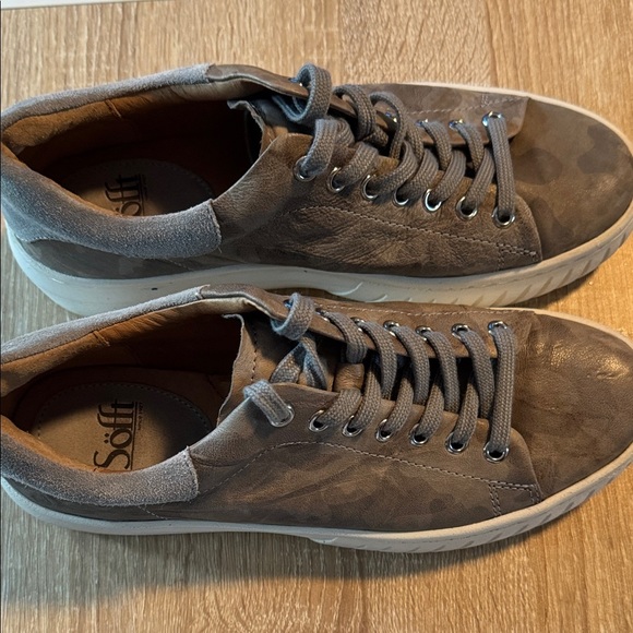Sofft sneakers gray Taupe Leather camo 9 - Picture 1 of 4